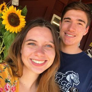 Meet your Posher, Kelly